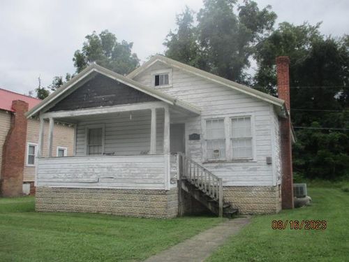 1008 E First, Richlands, VA, 24641 | Card Image