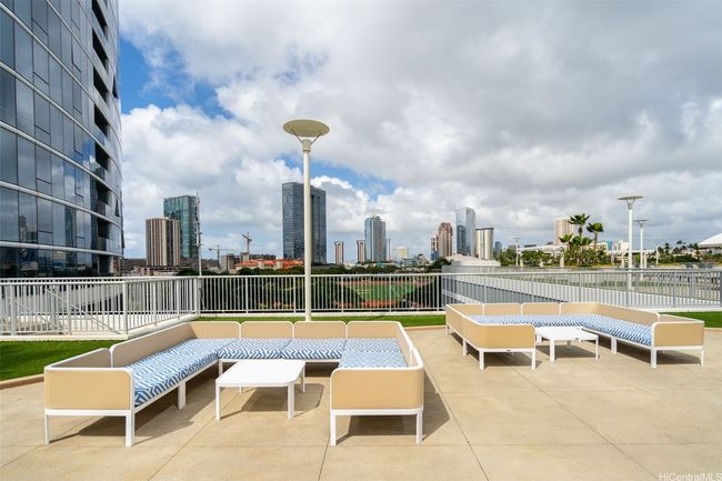 II-1801 - 1296 Kapiolani Blvd, Condo with 1 bedrooms, 1 bathrooms and 1 parking in Honolulu HI | Image 15