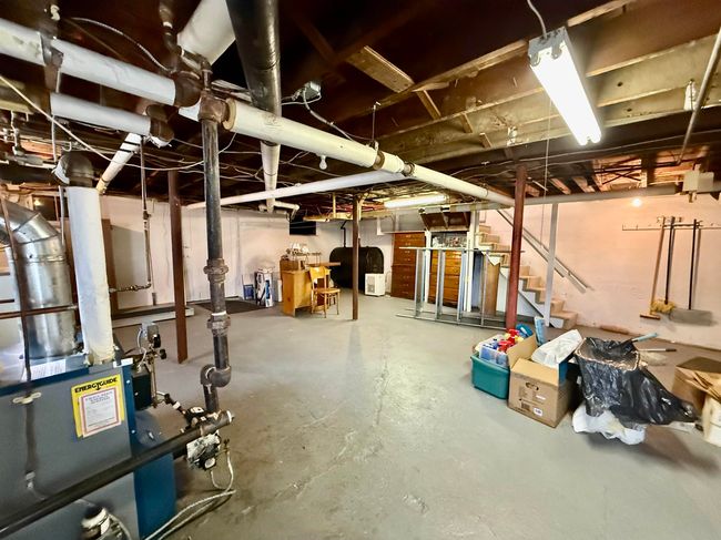 2238 Elm St, House other with 3 bedrooms, 2 bathrooms and null parking in Manchester NH | Image 24