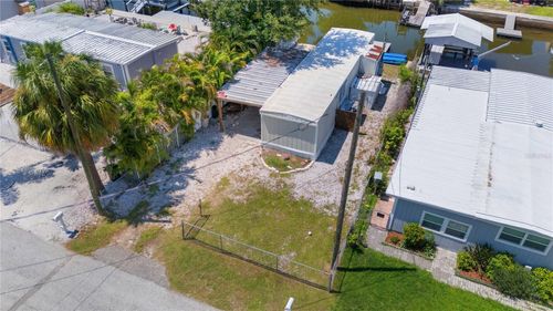 6833 Flicker Ln, Hudson, FL, 34667-1643 | Card Image
