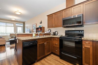 412 - 8531 Young Rd, Condo with 1 bedrooms, 1 bathrooms and 1 parking in Chilliwack BC | Image 2