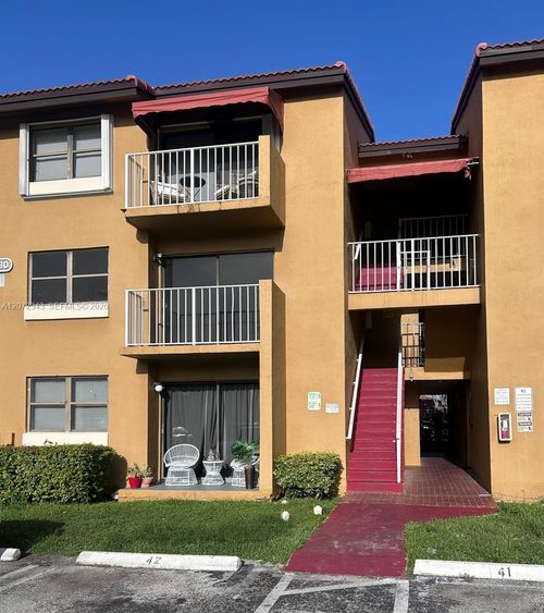 i-203-15630 Sw 80th St, Miami, FL, 33193-3336 | Card Image