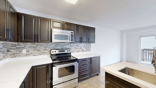 558 Oldman Rd, House other with 4 bedrooms, 4 bathrooms and 2 parking in Oshawa ON | Image 12