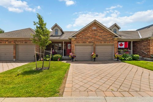 5-5 Foxhollow Dr, Thames Centre, ON, N0L1G3 | Card Image