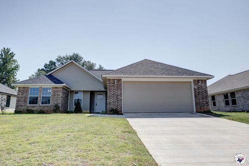 117 Village Pl, Wake Village, TX, 75501 | Card Image
