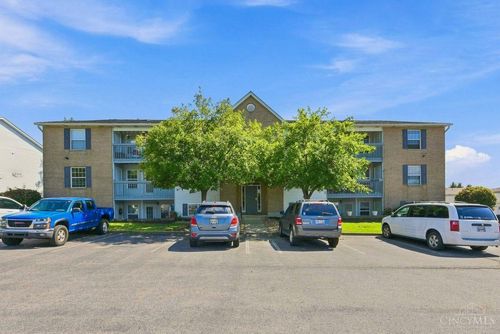 92 Rough Way, Lebanon, OH, 45036-8186 | Card Image