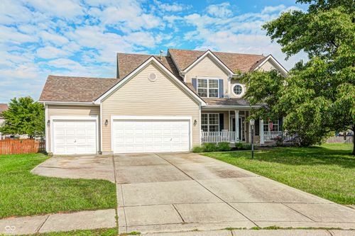 1306 Flat Wood Ct, Brownsburg, IN, 46112-7470 | Card Image