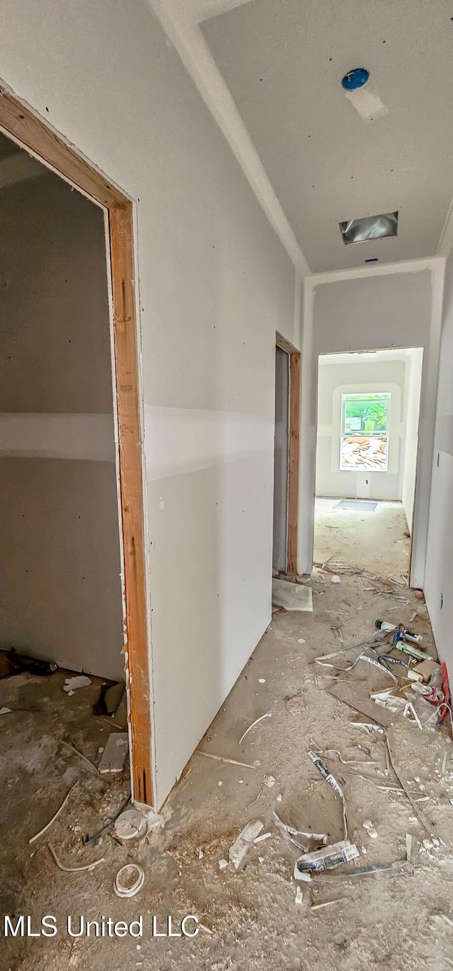 hall | Image 9