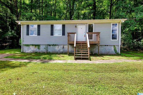 7823 Happy Hollow Rd, Trussville, AL, 35173-1616 | Card Image