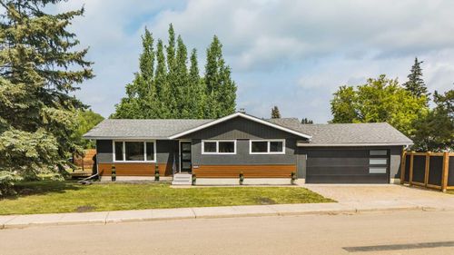 73 Selkirk Blvd, Red Deer, AB, T4N0G5 | Card Image