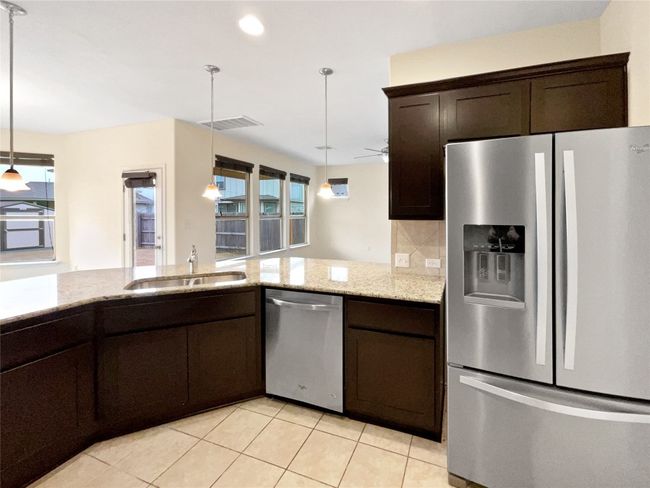 5405 Daimler Dr, House other with 3 bedrooms, 3 bathrooms and null parking in Austin TX | Image 18
