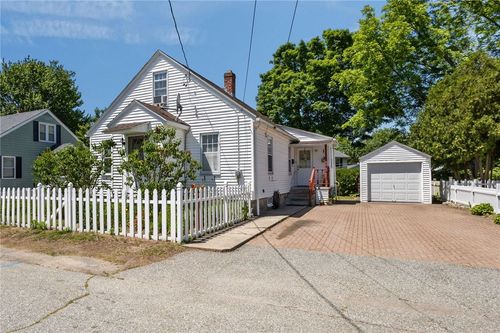 43 Virginia Ave, Woonsocket, RI, 02895-5629 | Card Image