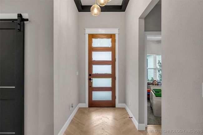 Entry into home | Image 5