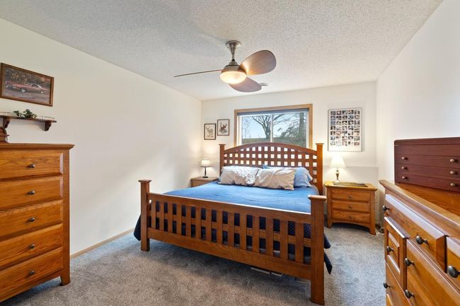 Second bedroom is in lower level | Image 20