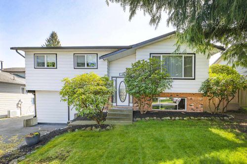 30-27052 34a Ave, Aldergrove, BC, V4W3H3 | Card Image