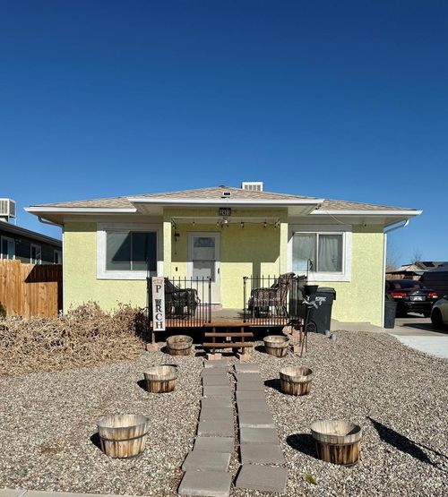 2423 W 19th St, Pueblo, CO, 81003-5122 | Card Image