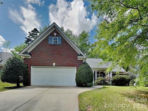 1004 Sentinel Dr, Indian Trail, NC, 28079-3425 | Card Image