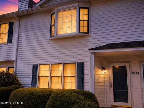 3803 Sterling Pointe Dr, Winterville, NC, 28590-5835 | Card Image