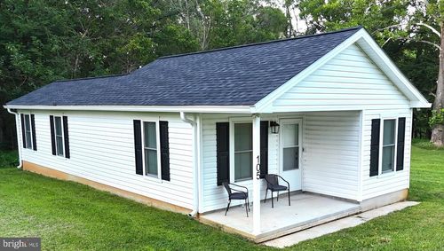 105 Vance Rd, SHEPHERDSTOWN, WV, 25443-5151 | Card Image