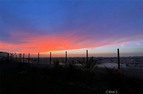 114 Spacial, Irvine, CA, 92618 | Card Image