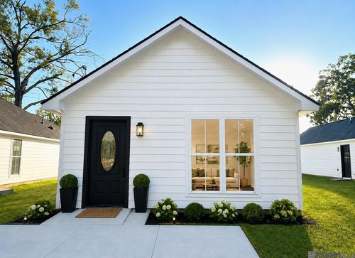 10021 Avenue B, Baton Rouge, LA, 70807-3616 | Card Image