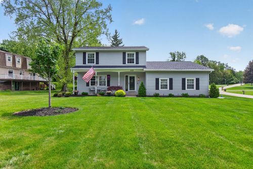 5275 Timbercrest Trl, Jackson, MI, 49201-9729 | Card Image
