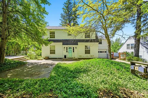 1055 Ne Indiana St, Pullman, WA, 99163-3958 | Card Image