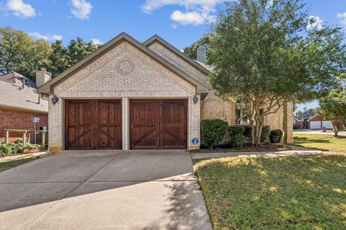 2255 Grandview Dr, Flower Mound, TX, 75028-7555 | Card Image