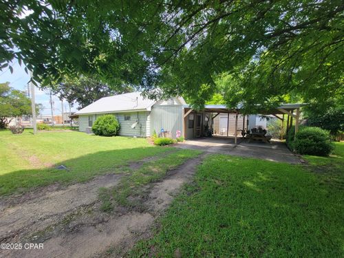 5288 Alabama St, Graceville, FL, 32440-2104 | Card Image
