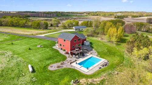 1744 County Road 7 Nw, Maple Lake, MN, 55358-2612 | Card Image