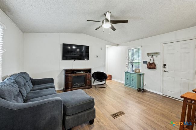 272 Quail Ridge Dr, House other with 2 bedrooms, 2 bathrooms and null parking in Kyle TX | Image 8