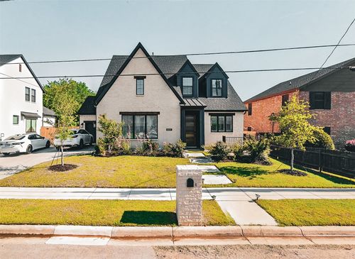 8317 Sayers Ln, North Richland Hills, TX, 76182-7307 | Card Image