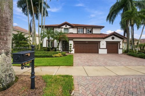 1937 Timberline Rd, Weston, FL, 33327-1455 | Card Image