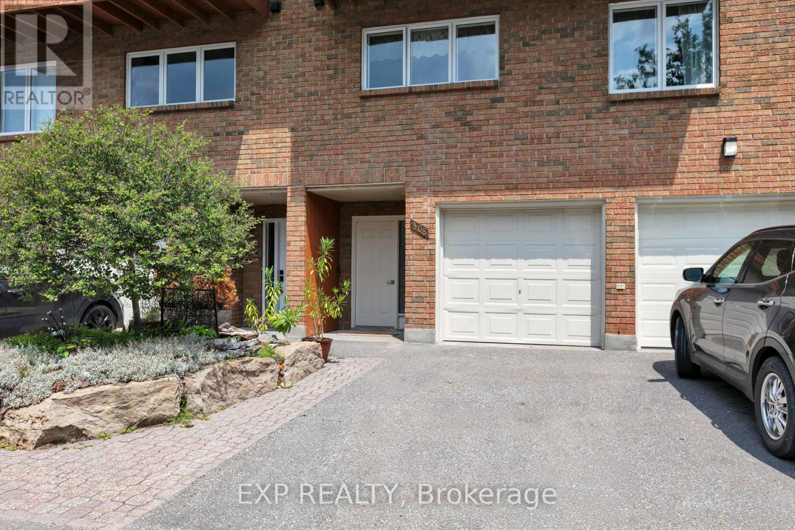 Residential in Ottawa 2