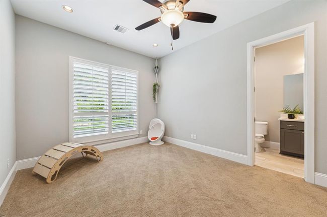 27016 Hidden Grove Landing Dr, House other with 5 bedrooms, 6 bathrooms and 3 parking in Spring TX | Image 24