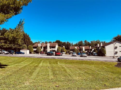 204 Pine Hollow Way, Chester, NY, 10918-1511 | Card Image