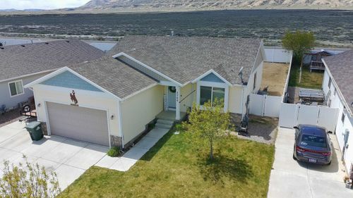 5760 Sun Ridge Dr, Rock Springs, WY, 82901 | Card Image