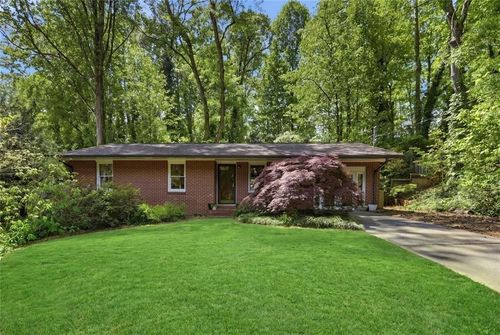 744 Bonnie Dell Drive, Marietta, GA, 30062 | Card Image