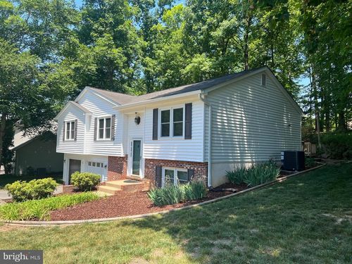 7 S Pointe Ln, FREDERICKSBURG, VA, 22405-2771 | Card Image