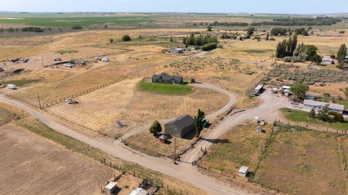310 Tree Farm Rd, Pasco, WA, 99301-9666 | Card Image