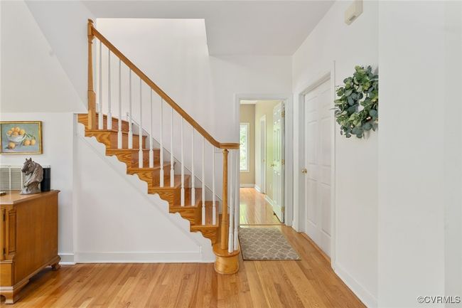 Staircase to second floor | Image 23