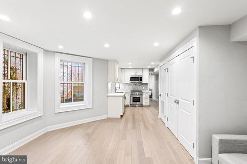 apt-2-1330 Vermont Ave Nw, WASHINGTON, DC, 20005-4382 | Card Image