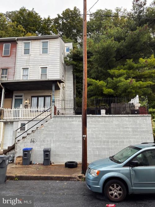 339 S 3rd St, STEELTON, PA, 17113-2516 | Card Image