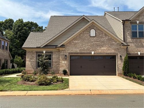 1040 Beechcraft Dr, Mebane, NC, 27302-9988 | Card Image
