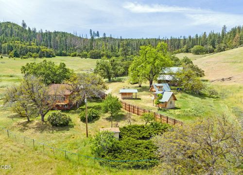 5758 Sterling Creek Rd, Jacksonville, OR, 97530-9078 | Card Image