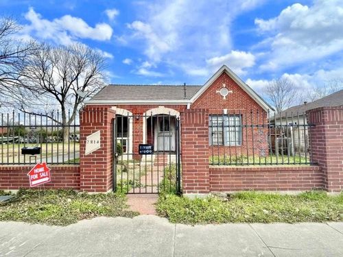 2814 Elysian St, Houston, TX, 77009-7036 | Card Image