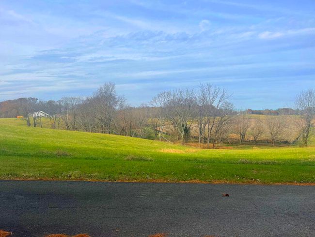 Lot 87 Edgewater, Home with 0 bedrooms, 0 bathrooms and null parking in Russell Springs KY | Image 2