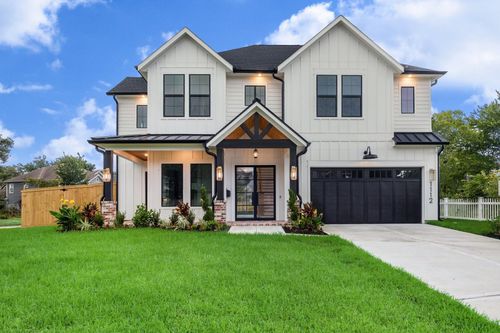 1112 Kinley Ln, Houston, TX, 77018-5223 | Card Image