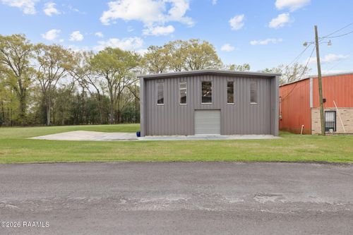 212 Tubing Rd, Broussard, LA, 70518-7118 | Card Image