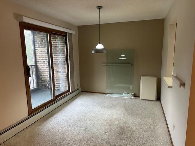 APT-121 - 35 Nathan Ln N, Condo with 2 bedrooms, 2 bathrooms and null parking in Plymouth MN | Image 5